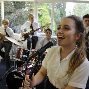 img_mcgrath_foto_aa_uk_priv_2000_beechwood_04